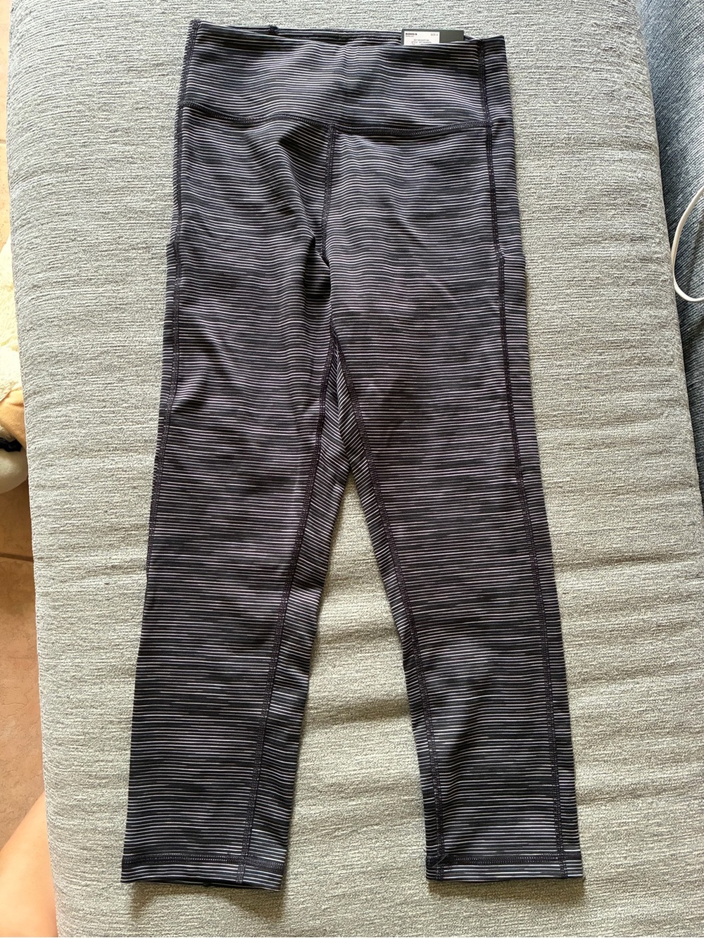 tek gear Black and Gray Striped womens Active Leggings new with tags size small